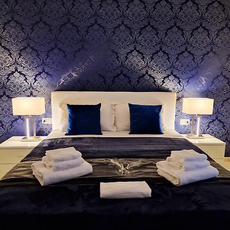 Maschio Angioino Suite Naples Exterior photo