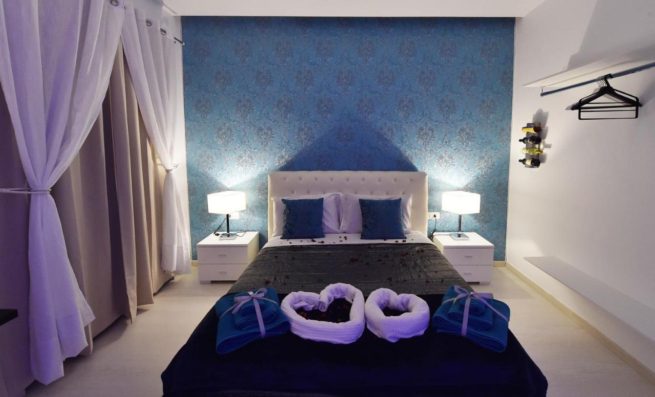 Maschio Angioino Suite Naples Exterior photo
