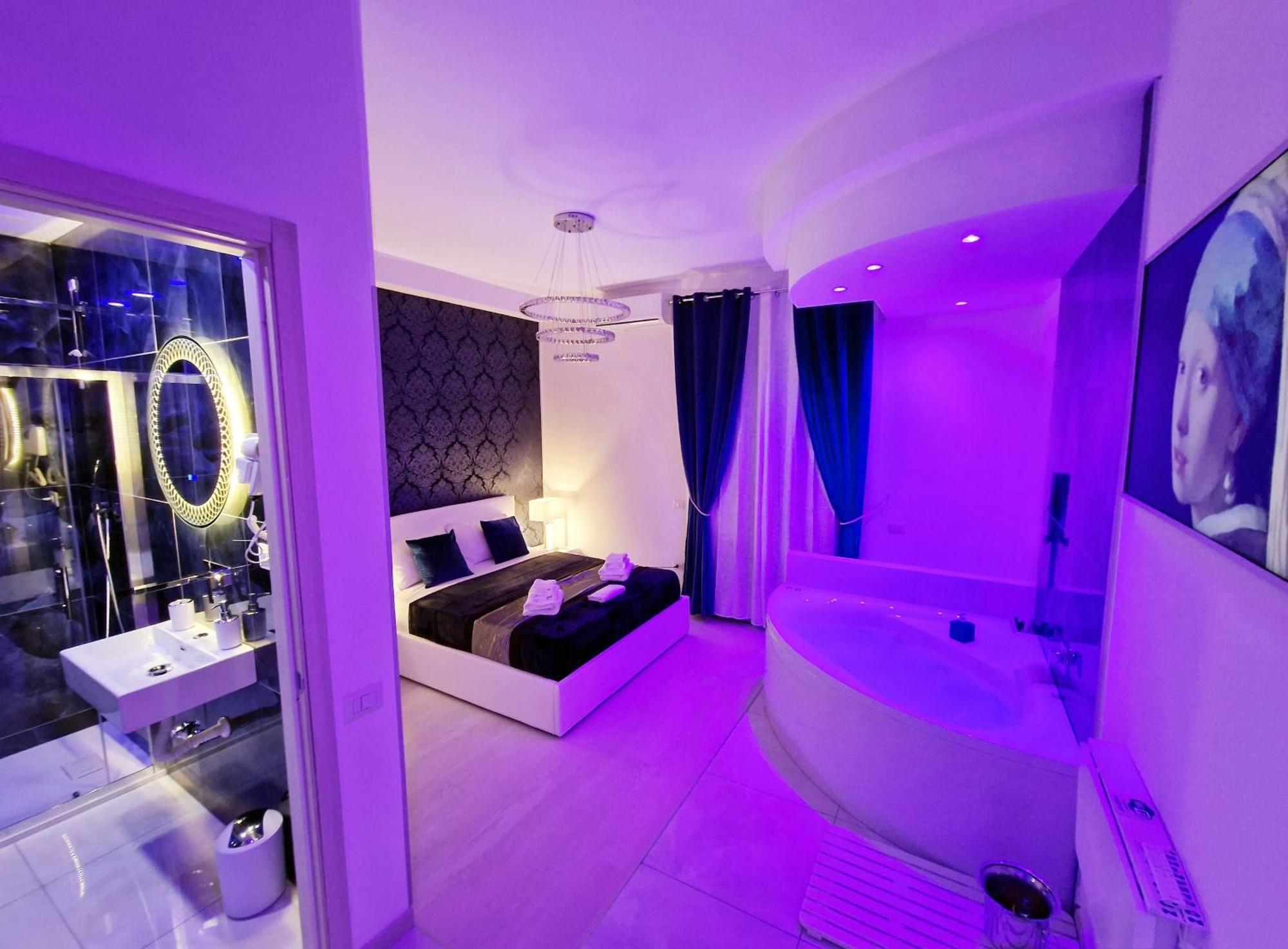 Maschio Angioino Suite Naples Exterior photo