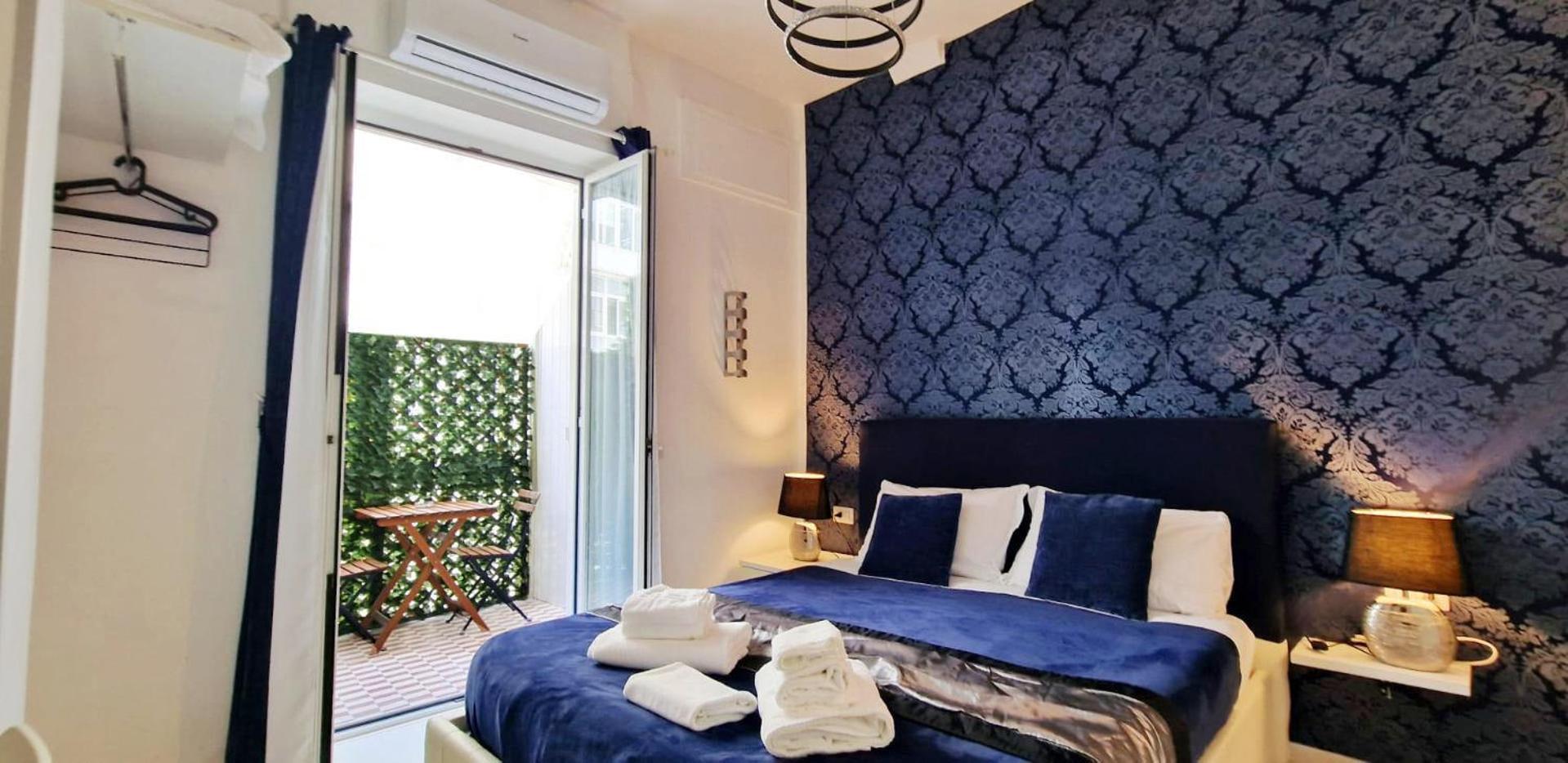 Maschio Angioino Suite Naples Exterior photo